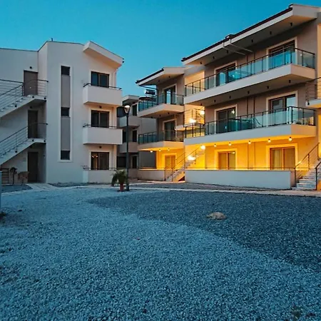 Ofrynio Deluxe Apartmán *